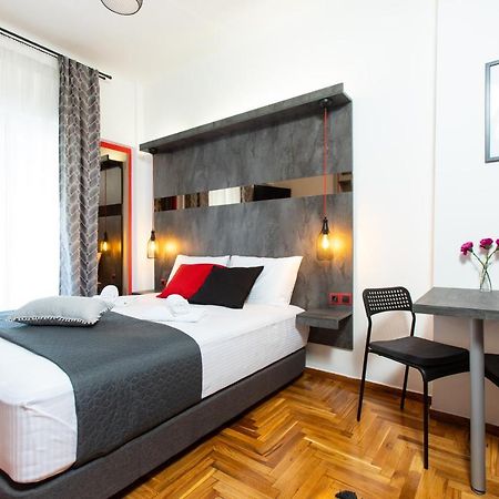 Downtown Luxury Boutique Suites : The Red Suite Θεσσαλονίκη Εξωτερικό φωτογραφία