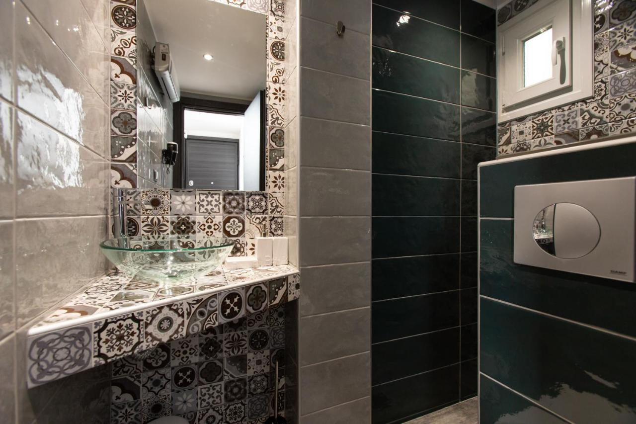 Downtown Luxury Boutique Suites : The Red Suite Θεσσαλονίκη Εξωτερικό φωτογραφία
